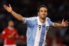 开云体育中国-哈兰德关键战不手软，挪威维京战吼响彻伊斯坦布尔