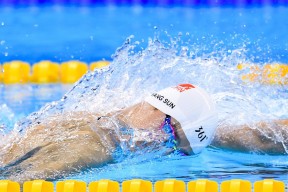 开云平台-皮克一球点燃潘帕斯风暴，阿根廷提前终结悬念，加拿大见证新王加冕