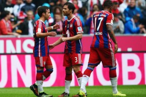 开云下载-雷霆制霸山西队，布克成为关键先生，当个人英雄主义照亮集体篮球的夜空