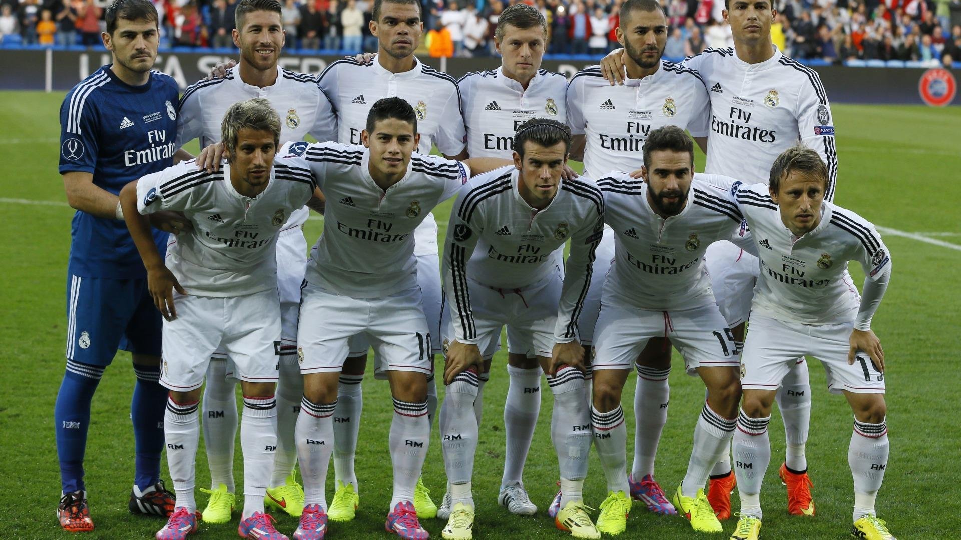 引擎咆哮与篮球击地，当F1街道赛之夜遇见利拉德之火