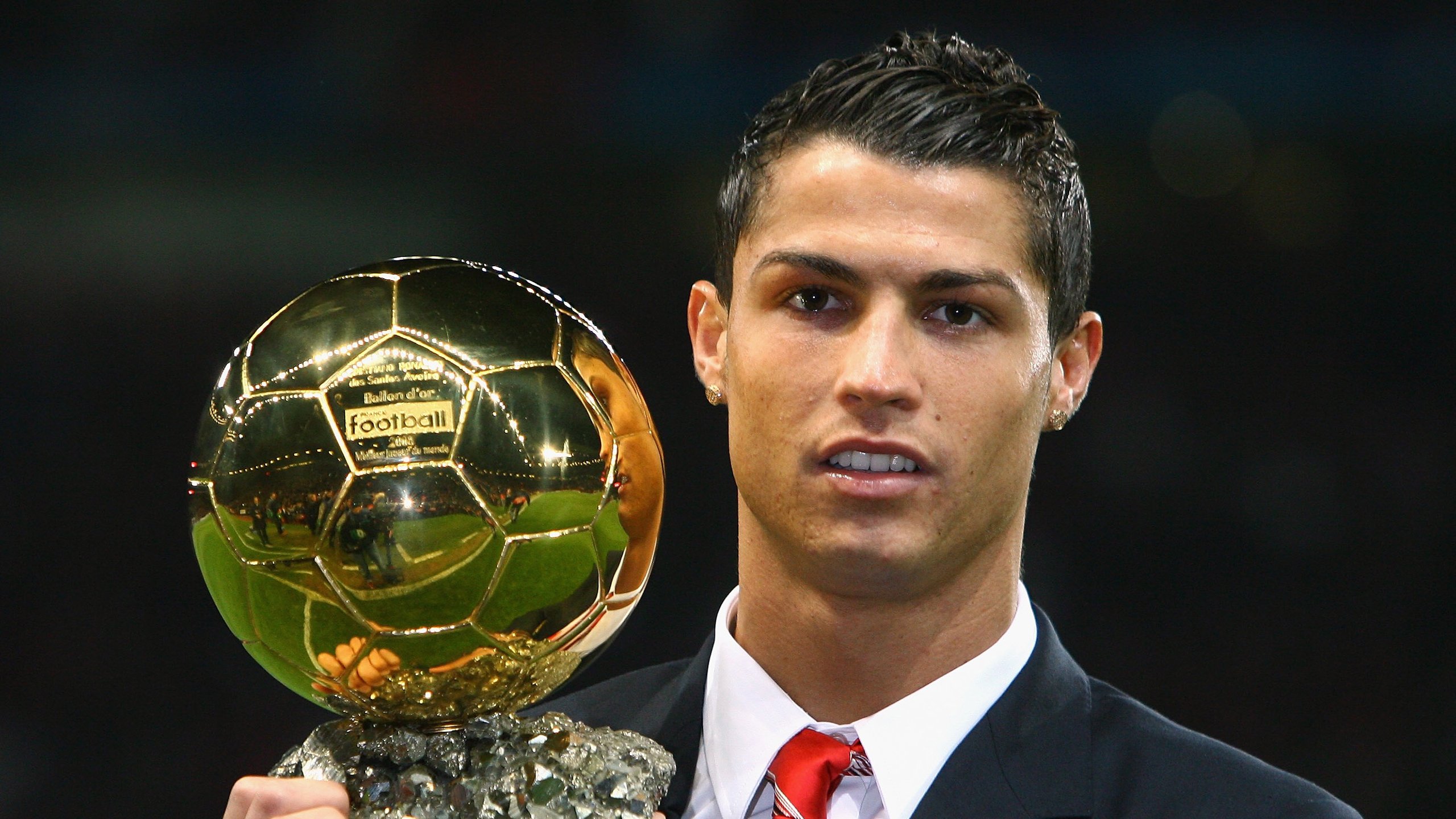 布鲁诺的舞步与乌克兰的血痕，当篮球成为战争的回响